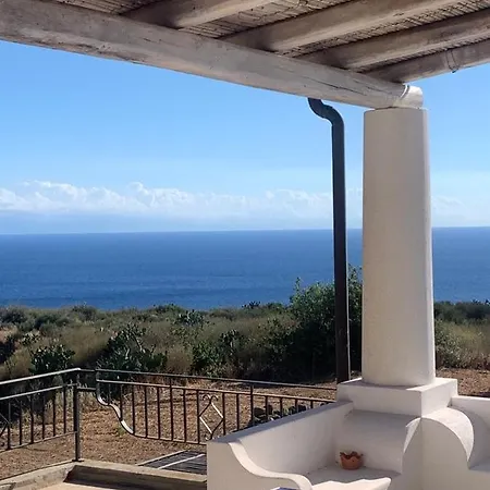 Villa La Casa Blu Superior Lipari