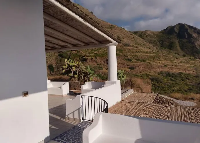 La Casa Blu Superior